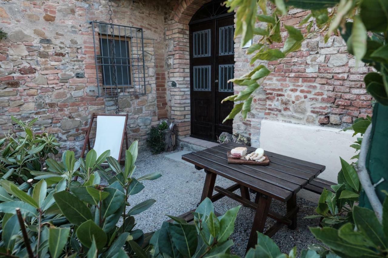 Borgo Amarrante Villa Montaione Ruang foto